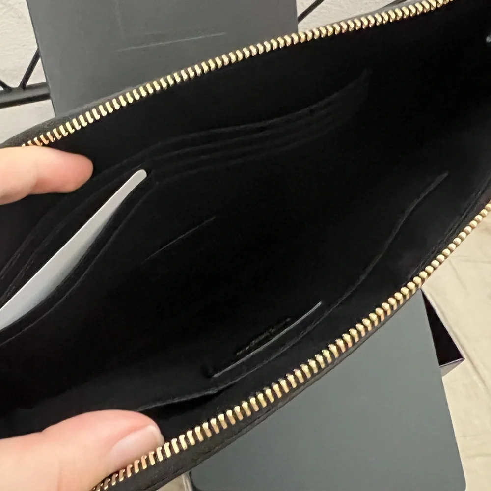 NEW in box. YSL Saint Laurent Black Croc embossed matte leather clutch bag - Picture 13 of 13